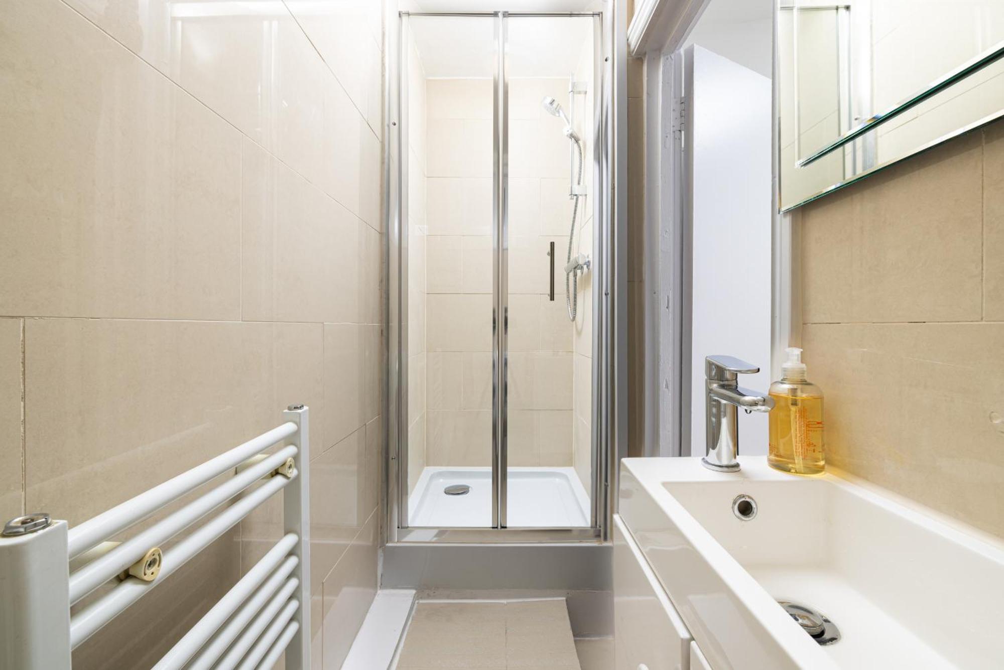 Charmstay Shepherds Bush Apartament